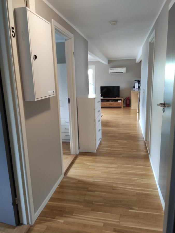 Feelhome Apartment 4- Bedroms Njords Veg ทรอมโซ ภายนอก รูปภาพ